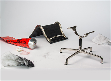 Eames-Alu-Chair-EA105-02