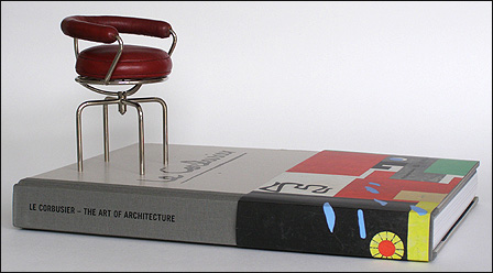 Le-Corbusier-Siege-01_borde
